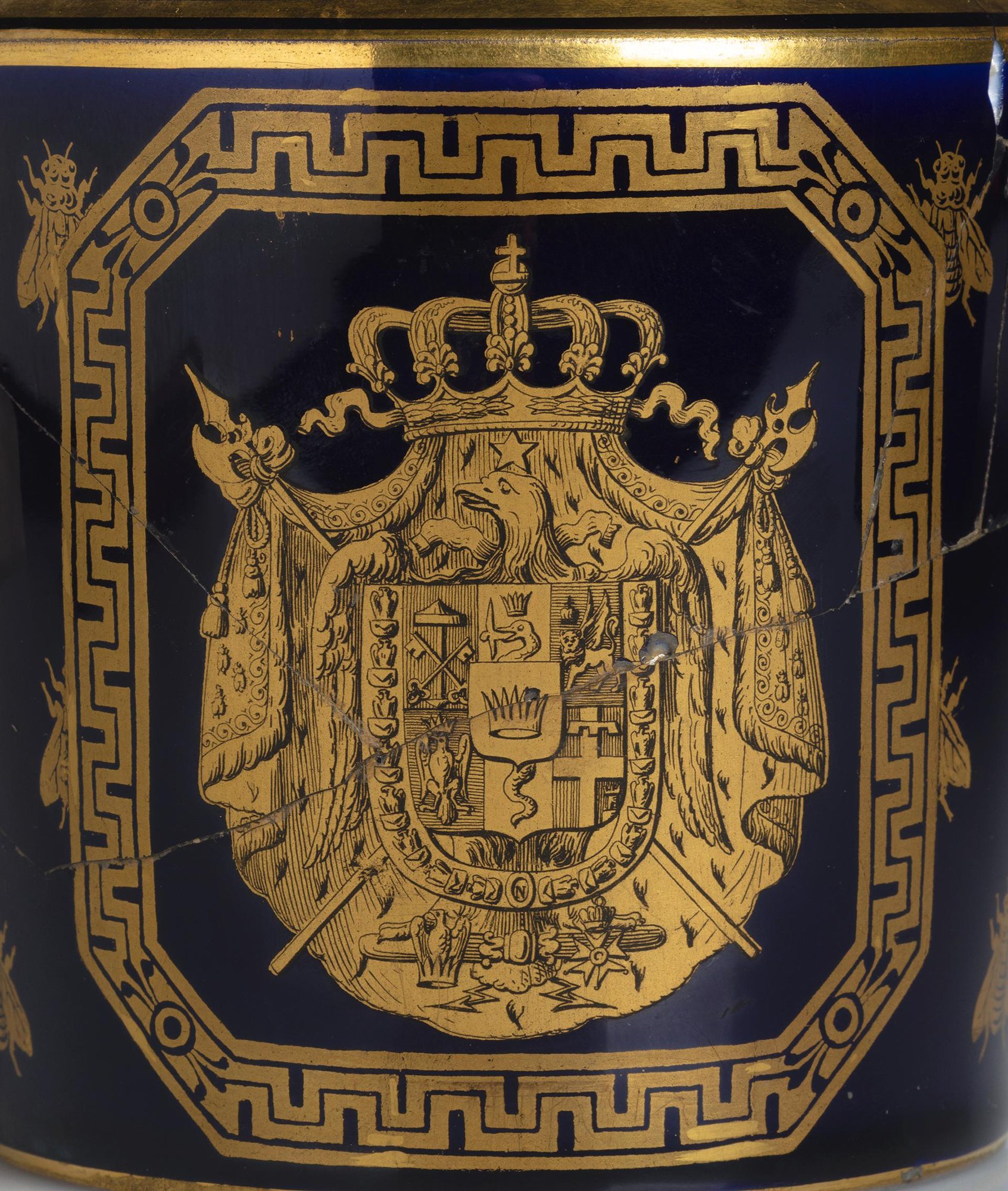 Sugar Bowl with a Lid (ZF-14983)